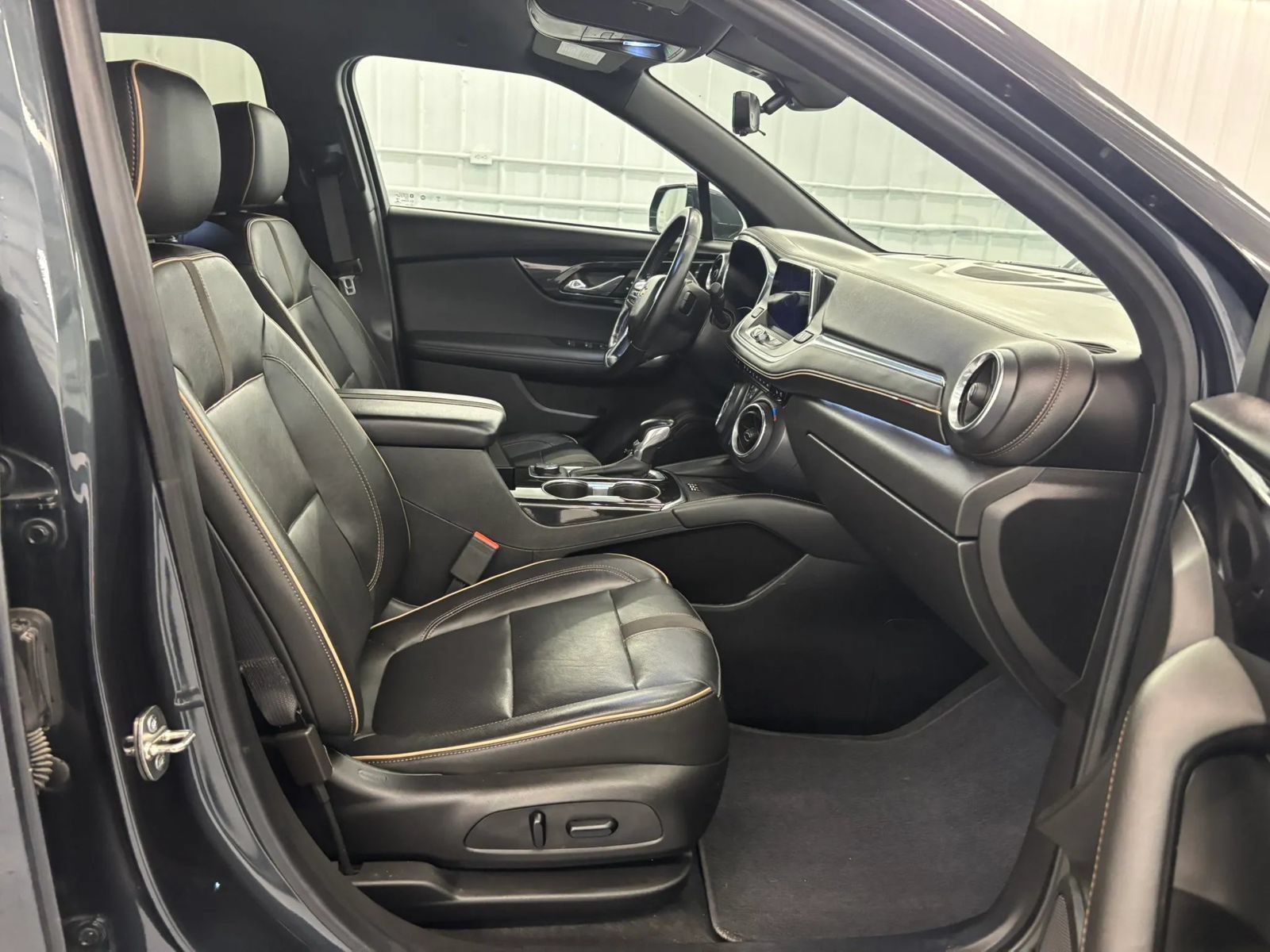Used 2019 Chevrolet Blazer Premier w/ Driver Confidence II Package AWD/4WD image 45