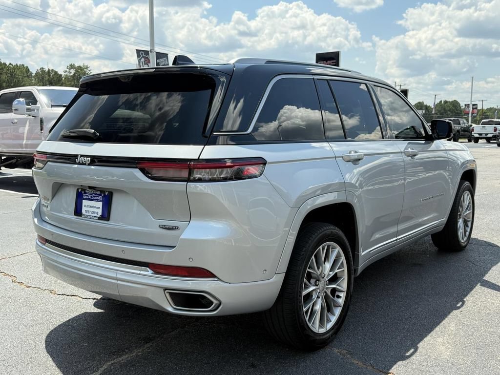 Used 2023 Jeep Grand Cherokee Summit w/ Adv Protech Group IV AWD/4WD image 7