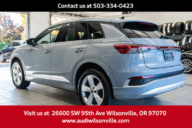 Used 2023 Audi Q4 e-tron Premium Plus w/ Premium Plus AWD/4WD image 4