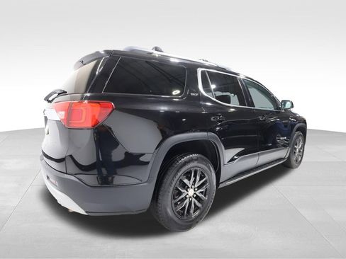 Used 2018 GMC Acadia SLT image 3