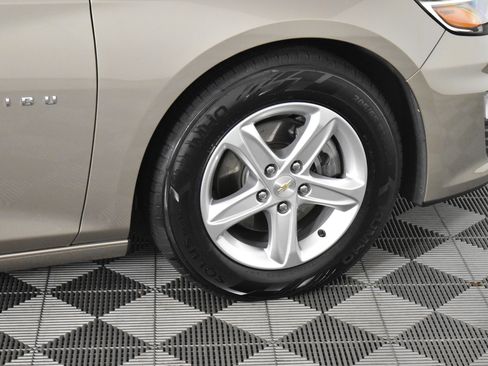 Used 2024 Chevrolet Malibu LT image 54