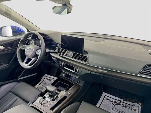 Used 2024 Audi Q5 e Premium Plus w/ Premium Plus Package image 30
