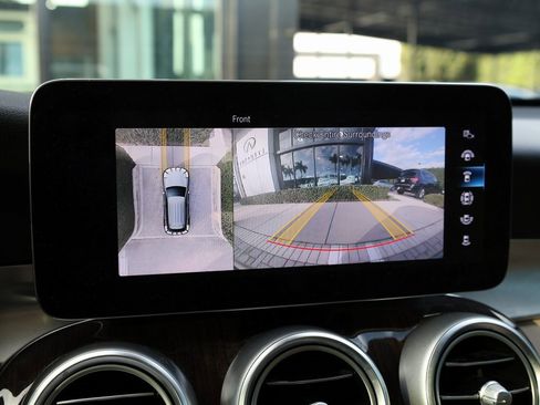 Used 2022 Mercedes-Benz GLC 300 image 34