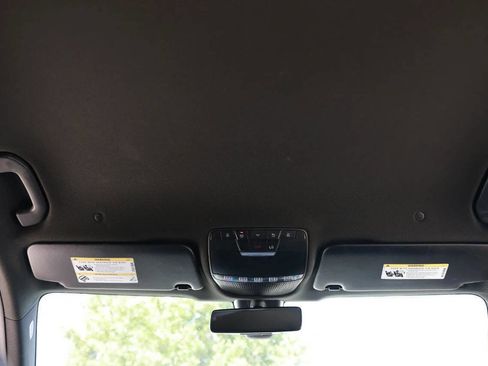 Used 2020 Mercedes-Benz GLC 300 image 42
