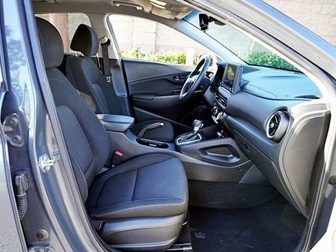 Certified 2023 Hyundai Kona SEL FWD image 11