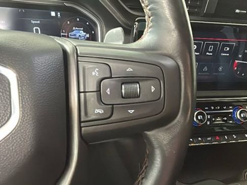 Used 2022 GMC Sierra 1500 AT4 w/ AT4 Premium Package AWD/4WD image 17