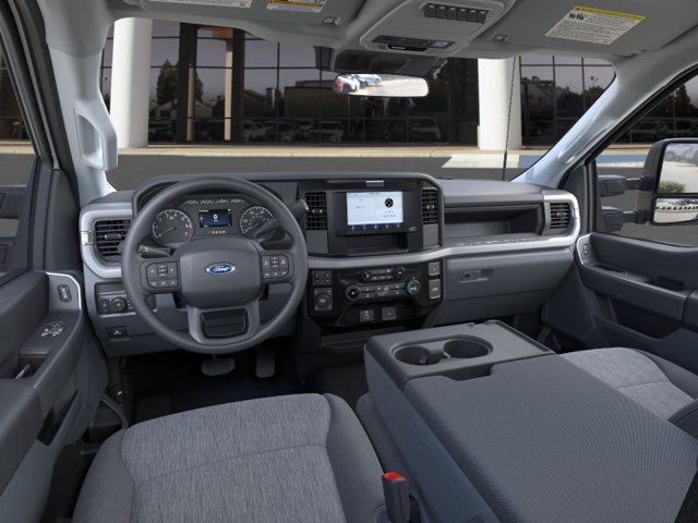 New 2026 Ford F250 XL w/ XL Chrome Package AWD/4WD image 9