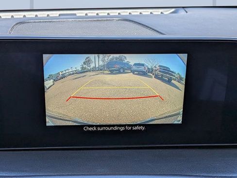 Used 2024 MAZDA MAZDA3 s image 20