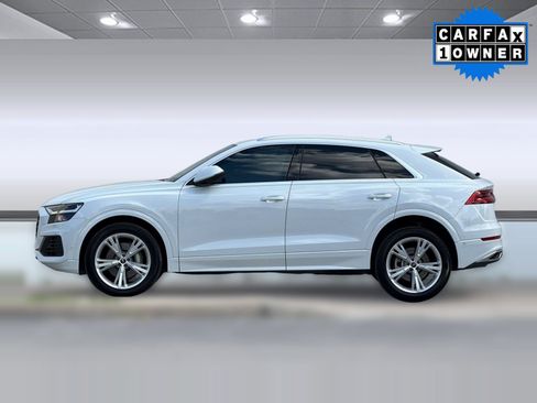 Used 2022 Audi Q8 Premium AWD/4WD image 2