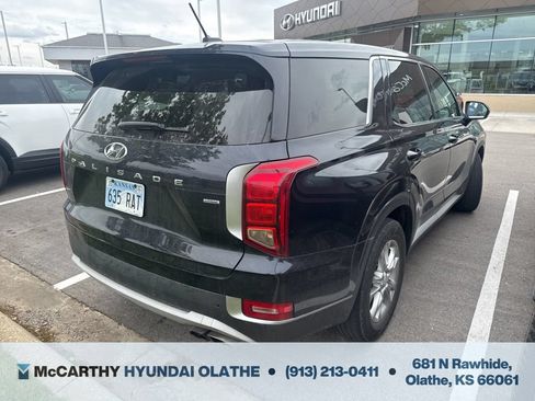 Used 2022 Hyundai Palisade SE AWD/4WD image 4