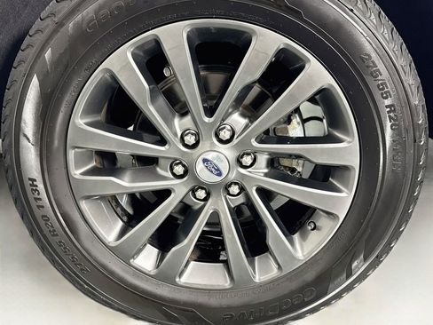 Used 2021 Ford Expedition Max Limited RWD image 37