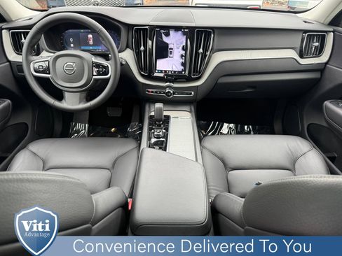 Certified 2025 Volvo XC60 B5 Plus image 2