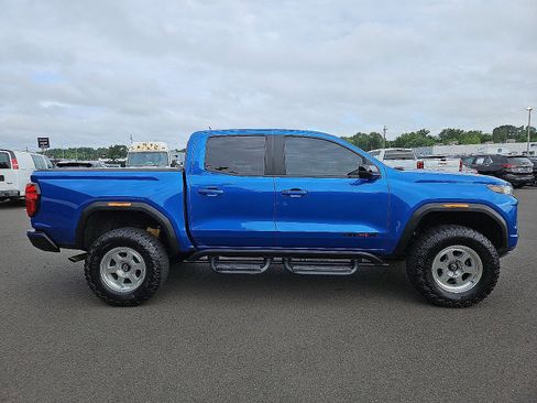 Certified 2024 GMC Canyon AT4X image 7