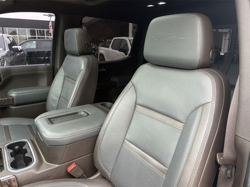 Used 2021 GMC Sierra 1500 Denali w/ Driver Alert Package II image 25