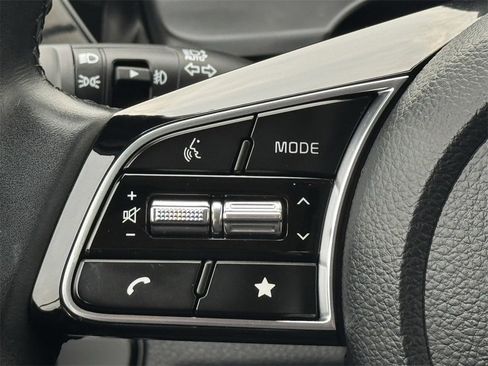 Used 2025 Kia Seltos S image 10