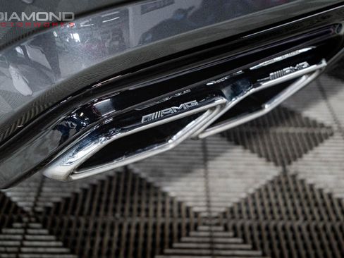 Used 2015 Mercedes-Benz SL 63 AMG image 36