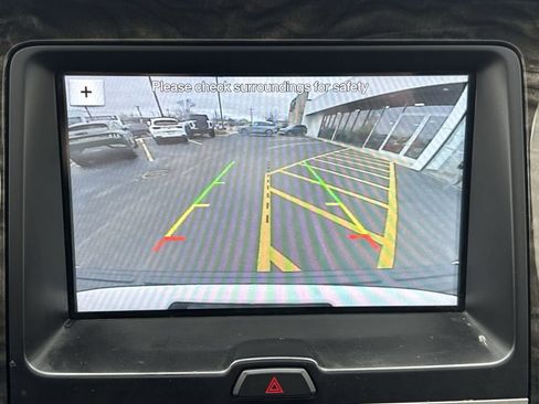 Used 2016 Ford Expedition Limited w/ Equipment Group 301A image 25