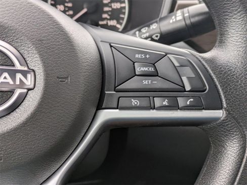 Used 2024 Nissan Altima 2.5 SV image 24