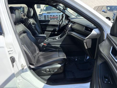 Used 2024 Jeep Grand Cherokee Limited 4xe AWD/4WD image 28