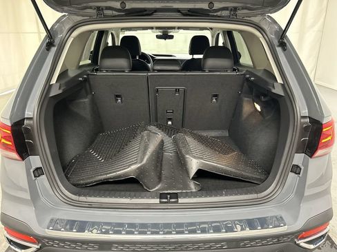 Certified 2023 Volkswagen Taos SE AWD/4WD image 21