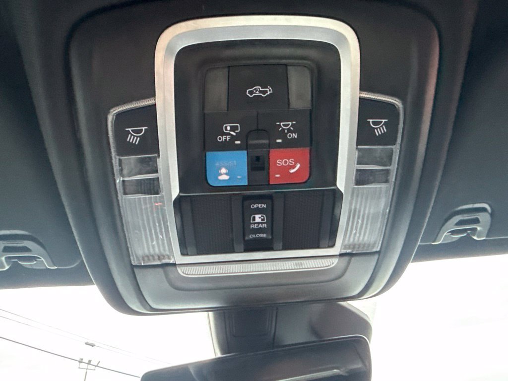 Used 2025 RAM 1500 Big Horn AWD/4WD image 28