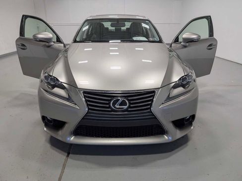 Used 2016 Lexus IS 300 AWD image 15