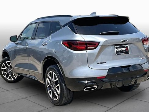 Used 2025 Chevrolet Blazer RS FWD image 12