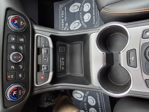 Used 2024 GMC Terrain AT4 w/ Tech Package AWD/4WD image 16