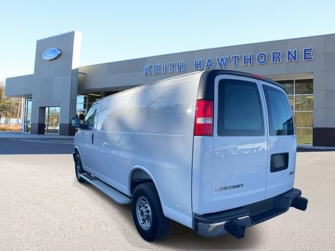 Used 2025 GMC Savana 2500 w/ Driver Convenience Package RWD image 5