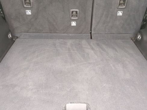 Used 2023 Jeep Grand Cherokee Limited w/ Luxury Tech Group II image 40