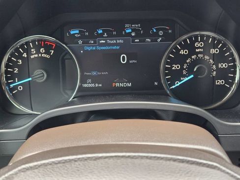 Used 2020 Ford F150 Lariat w/ Equipment Group 502A Luxury AWD/4WD image 15
