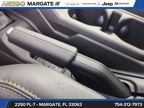 Used 2020 Jeep Gladiator Sport w/ Quick Order Package 24S AWD/4WD image 26