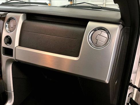 Used 2013 Ford F150 Platinum image 16