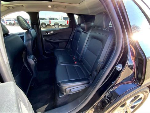 Certified 2025 Ford Escape Platinum image 20
