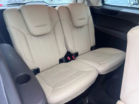 Used 2017 Mercedes-Benz GLS 450 4MATIC image 23