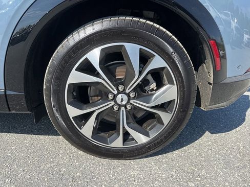 Used 2023 Ford Mustang Mach-E Premium RWD image 29