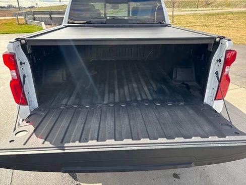 Certified 2023 Chevrolet Silverado 1500 ZR2 w/ Technology Package AWD/4WD image 27
