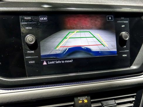 Used 2023 Volkswagen Taos SEL image 25