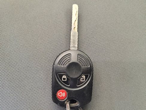 Used 2018 Ford Escape S FWD image 32