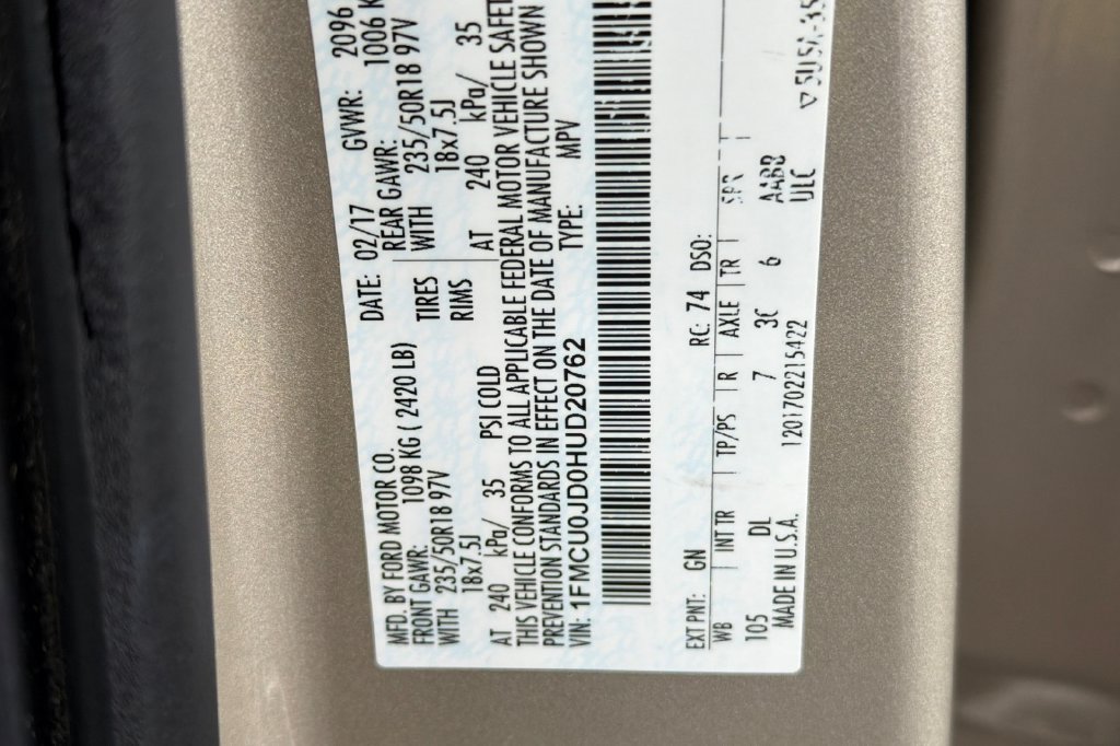 Used 2017 Ford Escape Titanium FWD image 25