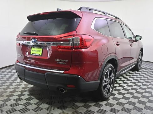 Used 2025 Subaru Ascent Limited AWD/4WD image 6