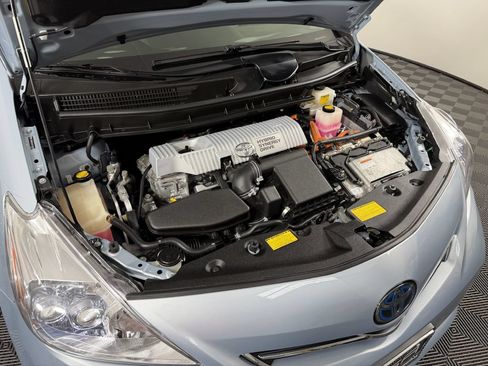 Used 2012 Toyota Prius V Five FWD image 50