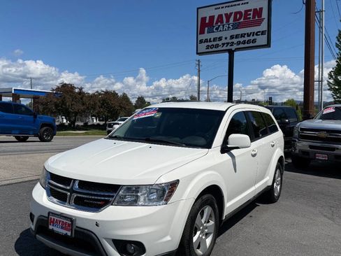Used 2012 Dodge Journey SXT w/ Flexible Seating Group AWD/4WD image 2
