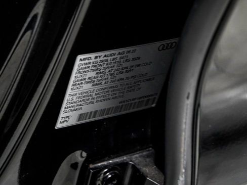 Used 2023 Audi Q8 Prestige image 48