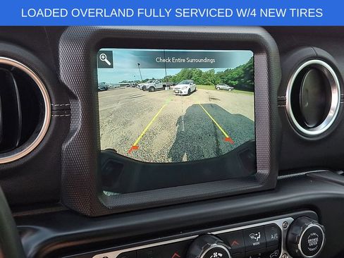 Used 2022 Jeep Gladiator Overland w/ Popular Equipment Package AWD/4WD image 18