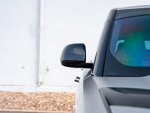 Used 2024 Land Rover Range Rover Sport AWD/4WD image 32