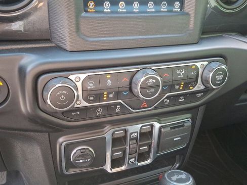 Certified 2021 Jeep Wrangler Unlimited Sport image 17