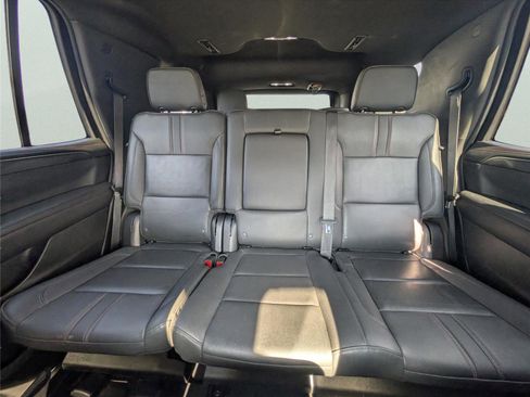 Used 2023 Chevrolet Tahoe RST image 12