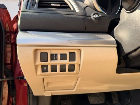 Used 2015 Subaru Outback 2.5i Premium image 17