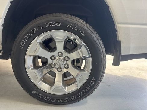 Used 2024 RAM 1500 Big Horn image 10